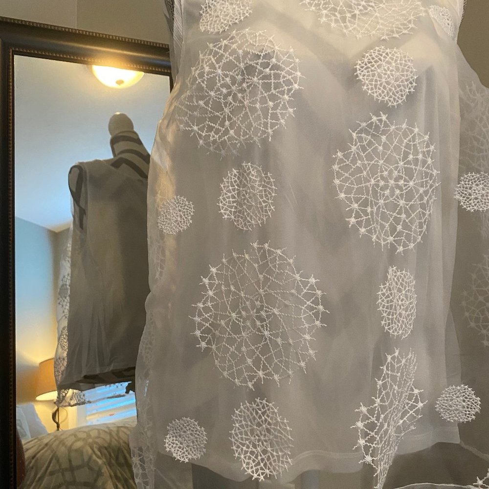 Vera Wang White Tank